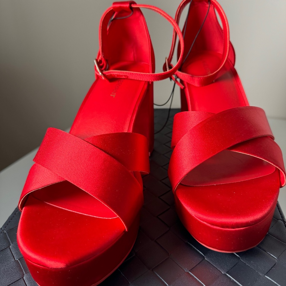 Red Heels (Never Worn)